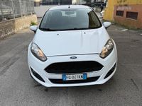 Usata Ford Fiesta Titanium 75 CV (55 kW) 2016 Bianco Berlina