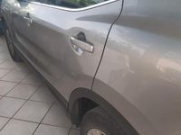 Usata Nissan Qashqai 2014 Grigio SUV