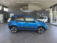 Usata Fiat Panda Cross Cross 69 CV (50 kW) 2024 Blu/azzurro Utilitaria