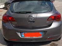 Usata Opel Astra 110 CV (80 kW) 2010 Grigio Berlina