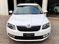 Usata Skoda Octavia Executive 150 CV (110 kW) 2016 Bianco Station wagon