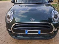 Usata Mini Cooper D 116 CV (85 kW) 2018 Verde Utilitaria