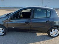 Usata Renault Clio II Dynamique 75 CV (55 kW) 2006 Nero Berlina