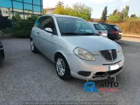 Usata Lancia Ypsilon 60 CV (44 kW) 2008 Argento Utilitaria