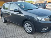 Usata Dacia Sandero Comfort 73 CV (53 kW) 2019 Marrone Berlina