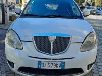 Usata Lancia Ypsilon 75 CV (55 kW) 2009 Bianco Utilitaria