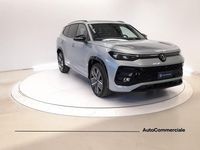 Nuova VW Tayron R-line Plus 150 CV (110 kW) 2026 Argento SUV