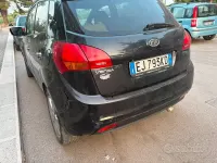 Usata Kia Venga 77 CV (56 kW) 2011 Nero Utilitaria