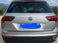 Usata VW Tiguan Business 150 CV (110 kW) 2016 Grigio SUV