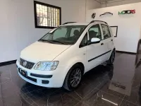 Usata Fiat Idea Emotion 95 CV (69 kW) 2012 Bianco Monovolume