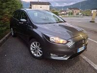 Begagnad Ford Focus Titanium 120 HK (88 kW) 2016 Grå Kombi