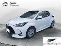 Gebraucht Toyota Yaris Hybrid Active 116 PS (85 kW) 2022 Weiß Limousine