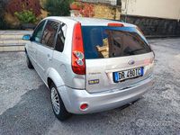Begagnad Ford Fiesta Ghia 68 HK (50 kW) 2008 Halvkombi