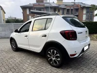 Usata Dacia Sandero Stepway 101 CV (74 kW) 2021 Bianco Berlina