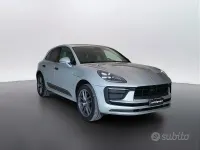 Usata Porsche Macan 265 CV (194 kW) 2022 Argento (metallizzato) SUV