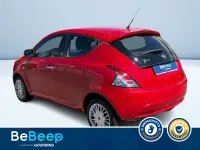 Usata Lancia Ypsilon Silver 95 CV (69 kW) 2017 Rosso metallizzato Utilitaria