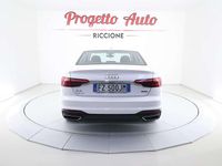Begagnad Audi A4 Ambiente 190 HK (139 kW) 2019 Vit Sedan