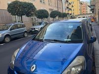 Usata Renault Clio II Privilege 98 CV (72 kW) 2010 Berlina