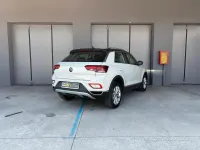 Usata VW T-Roc Style 110 CV (80 kW) 2023 Beige SUV