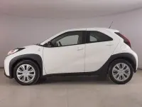 Usata Toyota Aygo X Active 72 CV (52 kW) 2023 Bianco SUV
