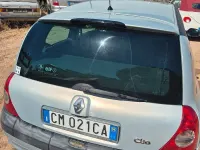 Usata Renault Clio II 100 CV (73 kW) 2004 Grigio Berlina