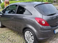 Usata Opel Corsa Club 80 CV (58 kW) 2010 Utilitaria