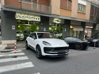Usata Porsche Macan Sport 265 CV (194 kW) 2023 Bianco SUV