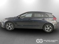 Begagnad Hyundai i30 Prime 120 HK (88 kW) 2023 Dark knight metalizzato Sedan