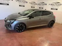 Usata Renault Clio V Techno 101 CV (74 kW) 2025 Grigio Berlina