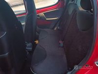 Usata Peugeot 107 2010 Rosso Utilitaria