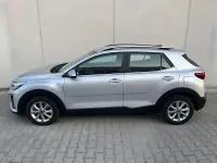 Usata Kia Stonic Style 97 CV (71 kW) 2020 Argento SUV