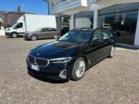 Usata BMW 530 Luxury Line 249 CV (183 kW) 2022 Nero metallizzato Station wagon