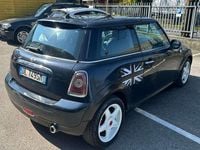 Usata Mini Cooper D 109 CV (80 kW) 2007 Nero Utilitaria