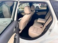 Usata Mercedes B200 Premium 136 CV (100 kW) 2012 Bianco Utilitaria