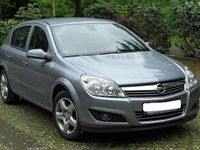 Usata Opel Astra Enjoy 90 CV (66 kW) 2007 Berlina