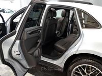 Usata Porsche Macan 252 CV (185 kW) 2018 Argento SUV