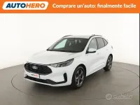 Usata Ford Kuga ST-Line 151 CV (111 kW) 2025 Bianco SUV