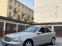 Käytetty Mercedes C240 Avantgarde 170 HP (125 kW) 2000 Harmaa Sedan