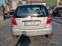 Usata Mercedes A180 Elegance 108 CV (79 kW) 2009 Grigio Berlina