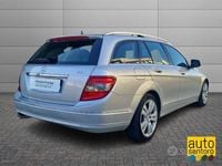 Usata Mercedes C220 Elegance 170 CV (125 kW) 2008 Grigio Berlina