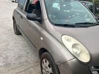 Usata Nissan Micra 65 CV (47 kW) 2006 Marrone Berlina