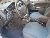 Usata Ford Fiesta 68 CV (50 kW) 2005 Bluazzurro Utilitaria