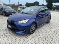 Usata Toyota Yaris 72 CV (52 kW) 2021 Blu Berlina