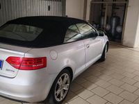Usata Audi A3 Cabriolet 140 CV (102 kW) 2010 Grigio Cabrio