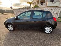 Usata Renault Clio II 2006 Verde Utilitaria