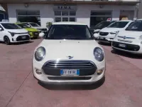 Usata Mini One D Business 95 CV (69 kW) 2016 Beige Utilitaria