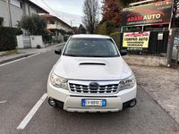 Usata Subaru Forester Comfort 149 CV (109 kW) 2011 Bianco SUV