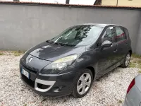 Usata Renault Scenic E-Tech Luxe 110 CV (80 kW) 2010 Nero Monovolume