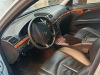 Usata Mercedes E270 2004 Grigio Berlina