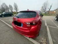 Usata Mazda 3 Exceed 105 CV (77 kW) 2017 Rosso Berlina